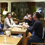 Bastion Zuidwest Hotell 3*
