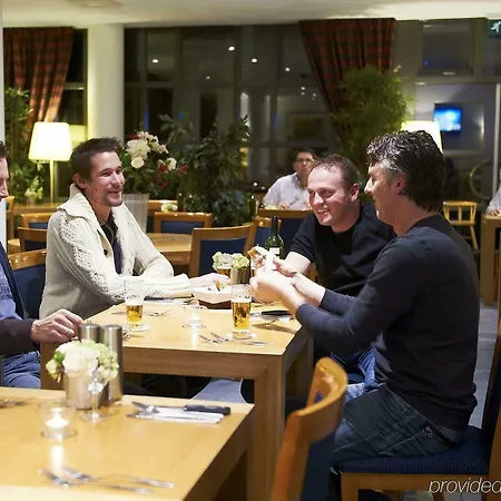 Bastion Zuidwest Hotel 3*