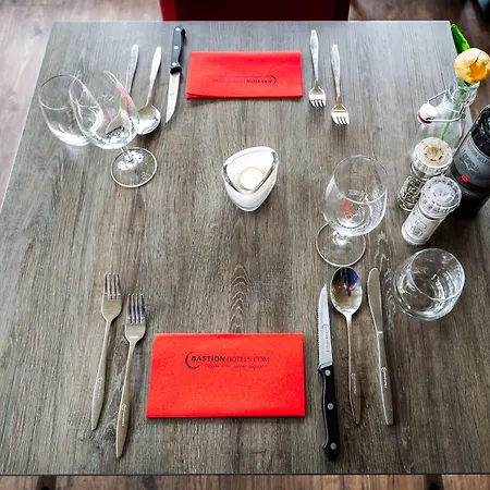 Bastion Zuidwest Hotell 3*