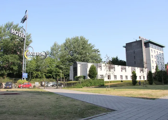 Bastion Zuidwest Hotel 3*
