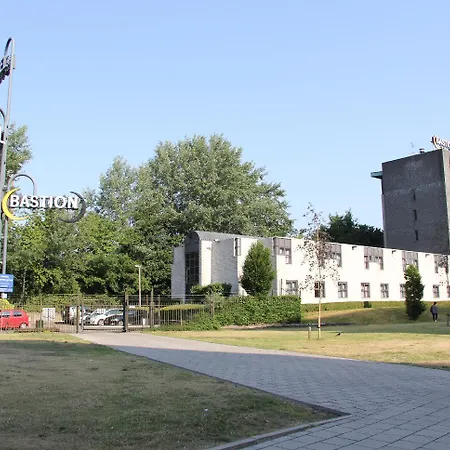 Bastion Zuidwest Otel 3*